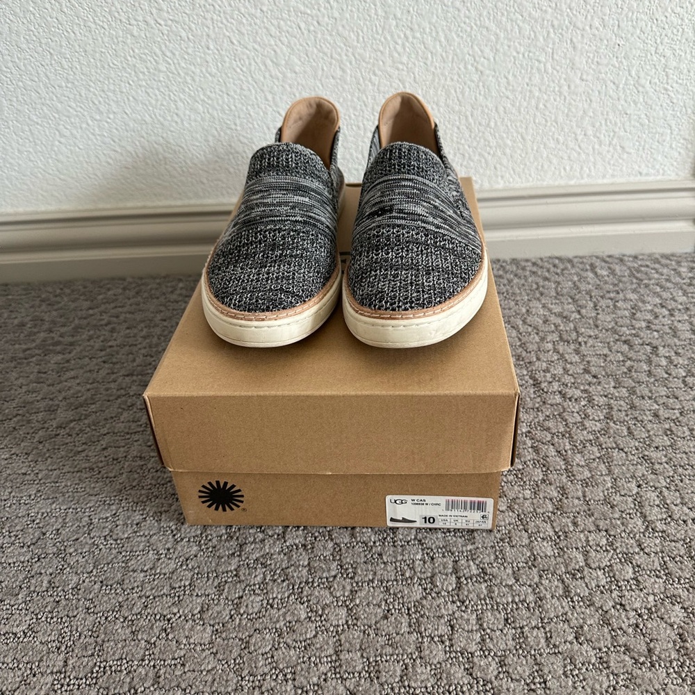 Ugg Slides - image 3